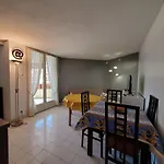 Miougrano 3 Pieces Climatise 48m2 5 Personnes Park