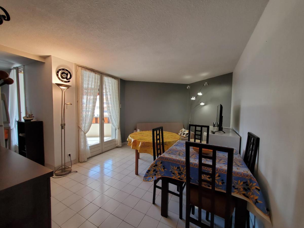 Apartment Miougrano 3 Pieces Climatise 48m2 5 Personnes Park Frejus